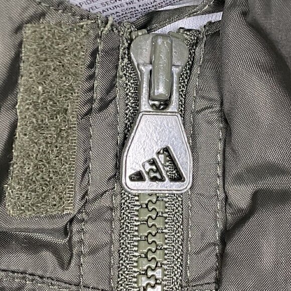 VINTAGE Adidas Jacket Boy's Medium Olive Green 3 Stripe Full Zip 90's Y2K - Picture 6 of 12